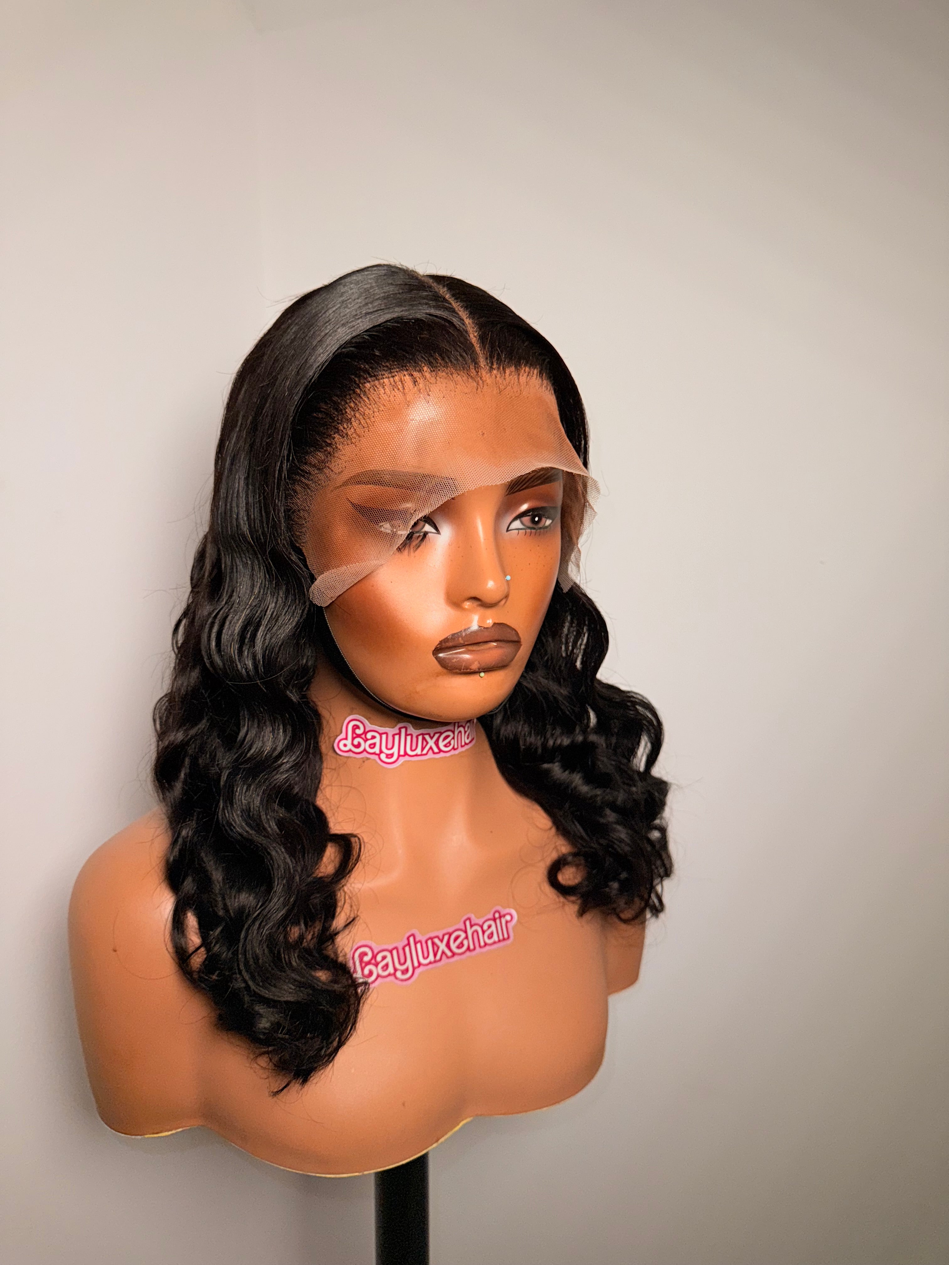 18” 13x4 (glueless) sdd body wave -300g - (new in )