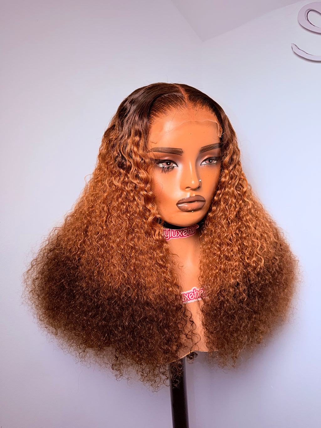 20” 5x5 Vina 3 tone pixie curls -300g