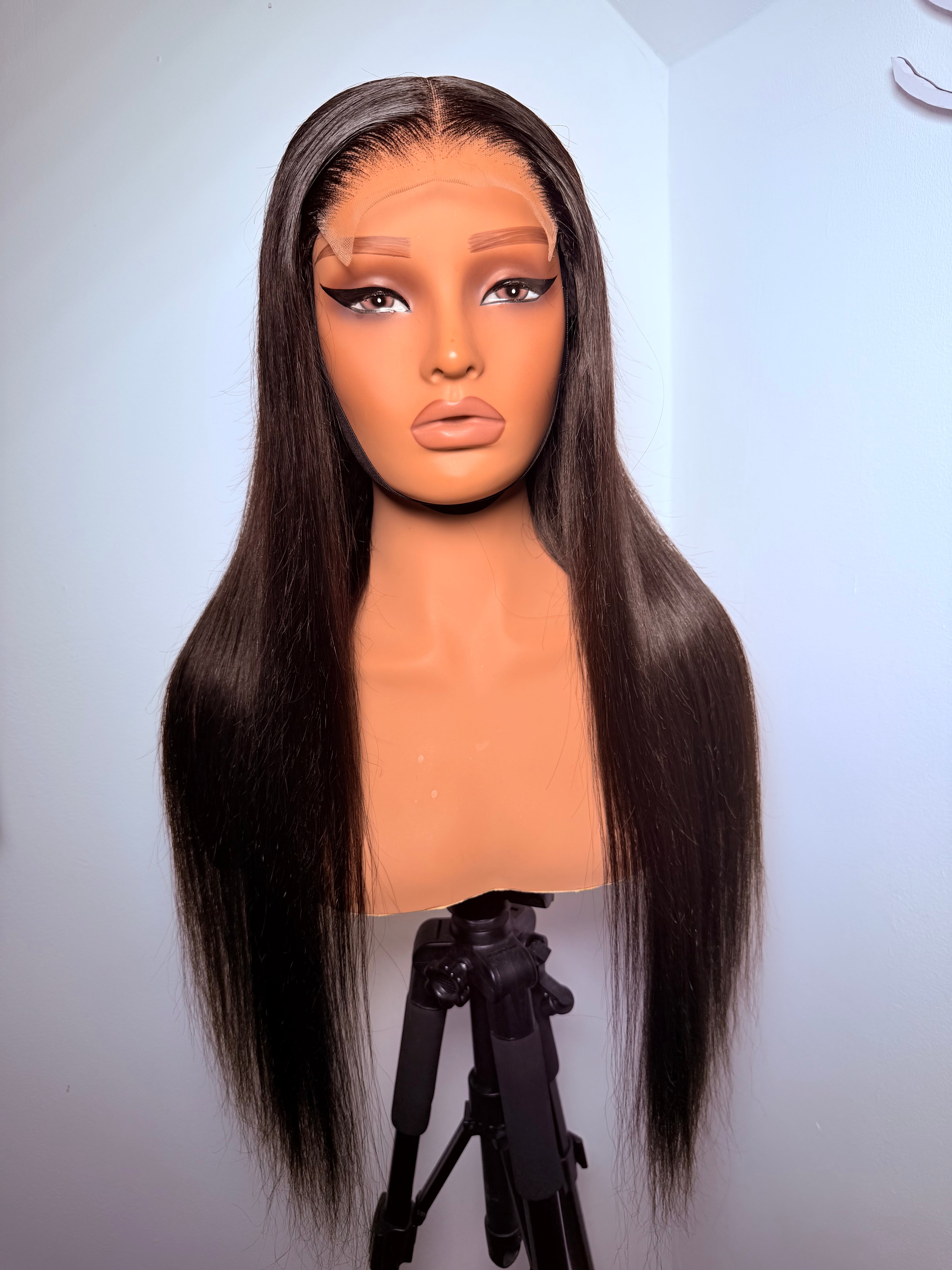 Sales- 28” 5x5 lace straight -180 density