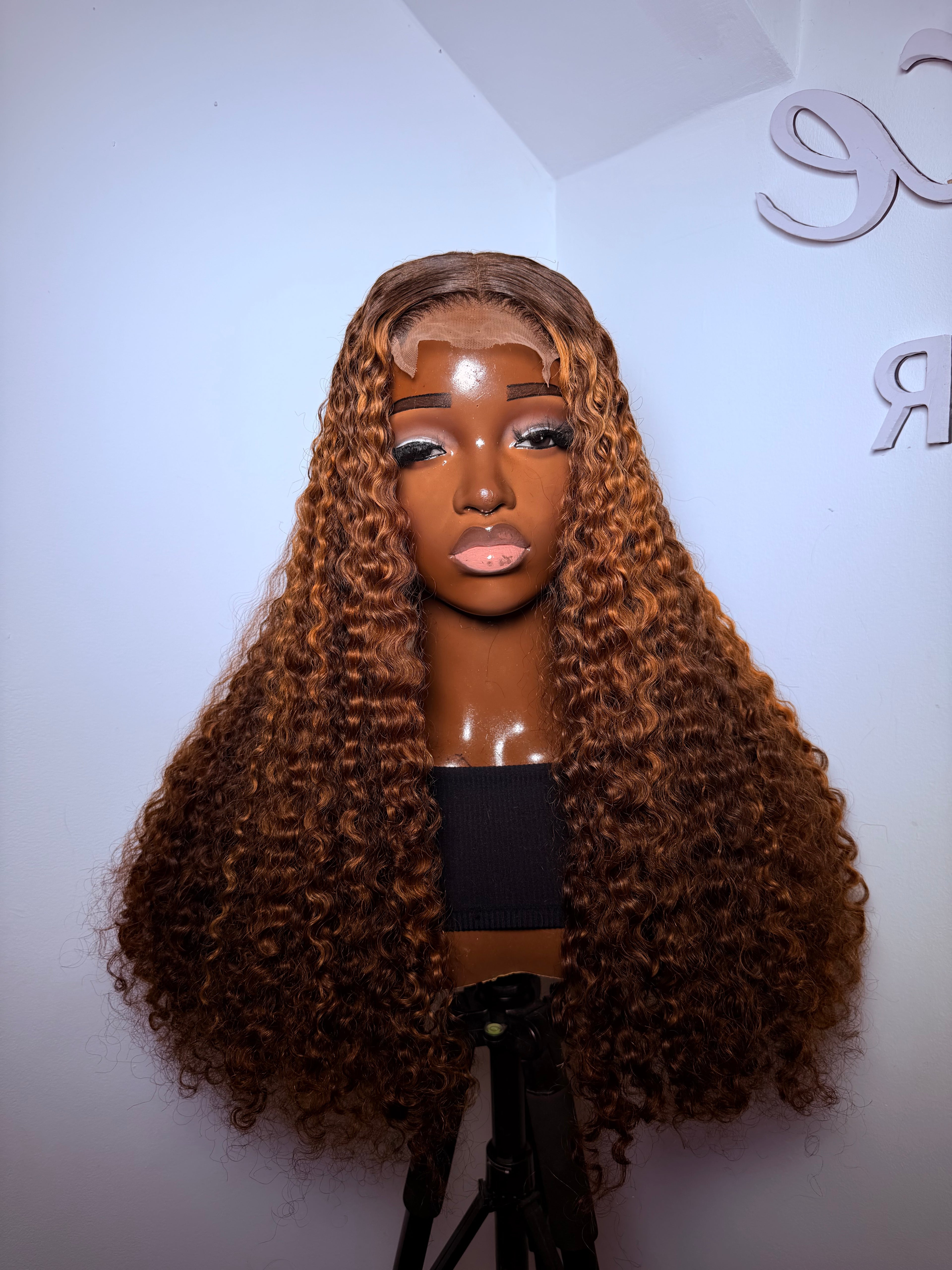 24” 4x4 lace front highlight luxe pixie curls 200grams