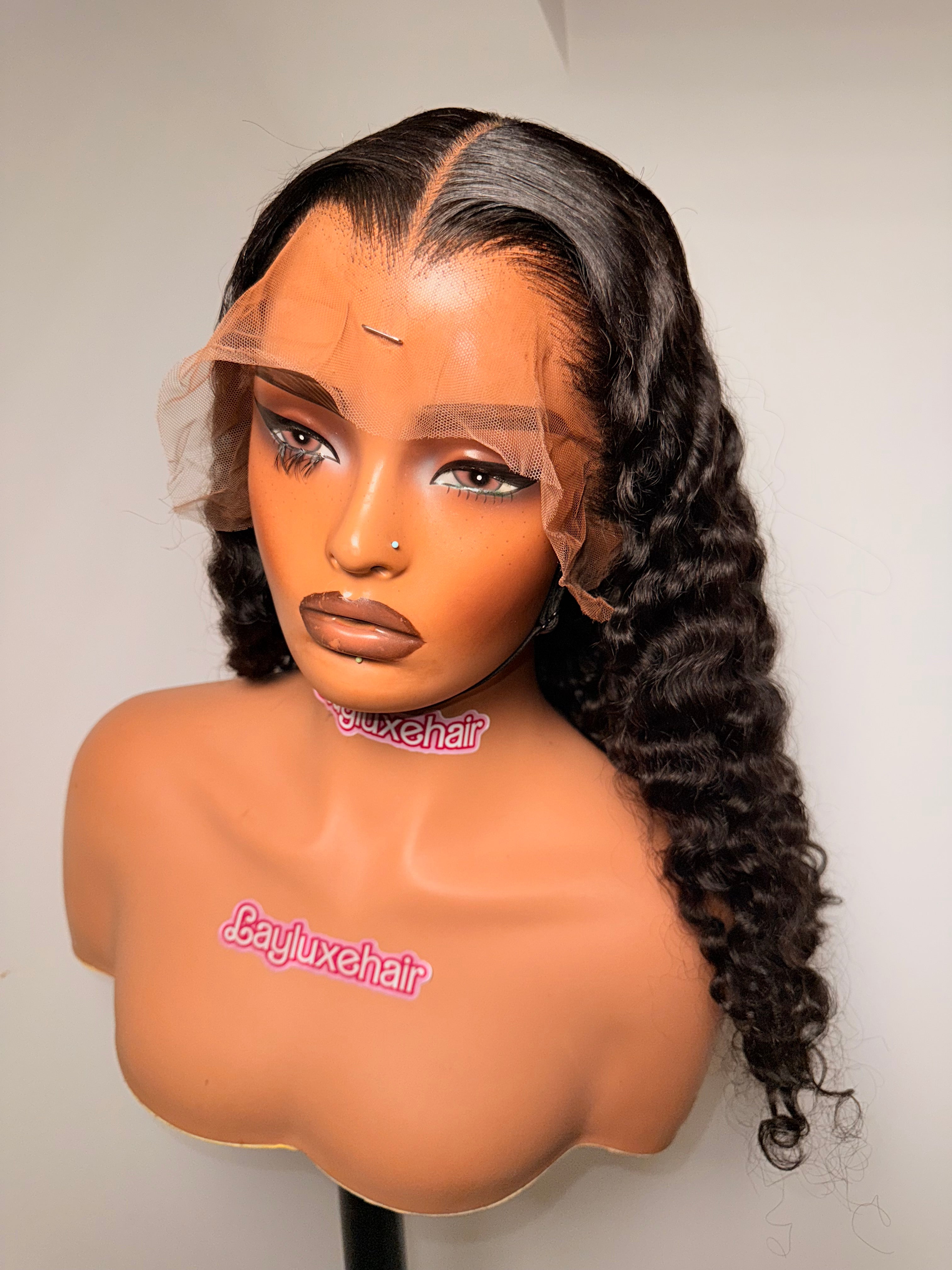 20” 13x4 virgin sdd Burmese curls 300g (new in)