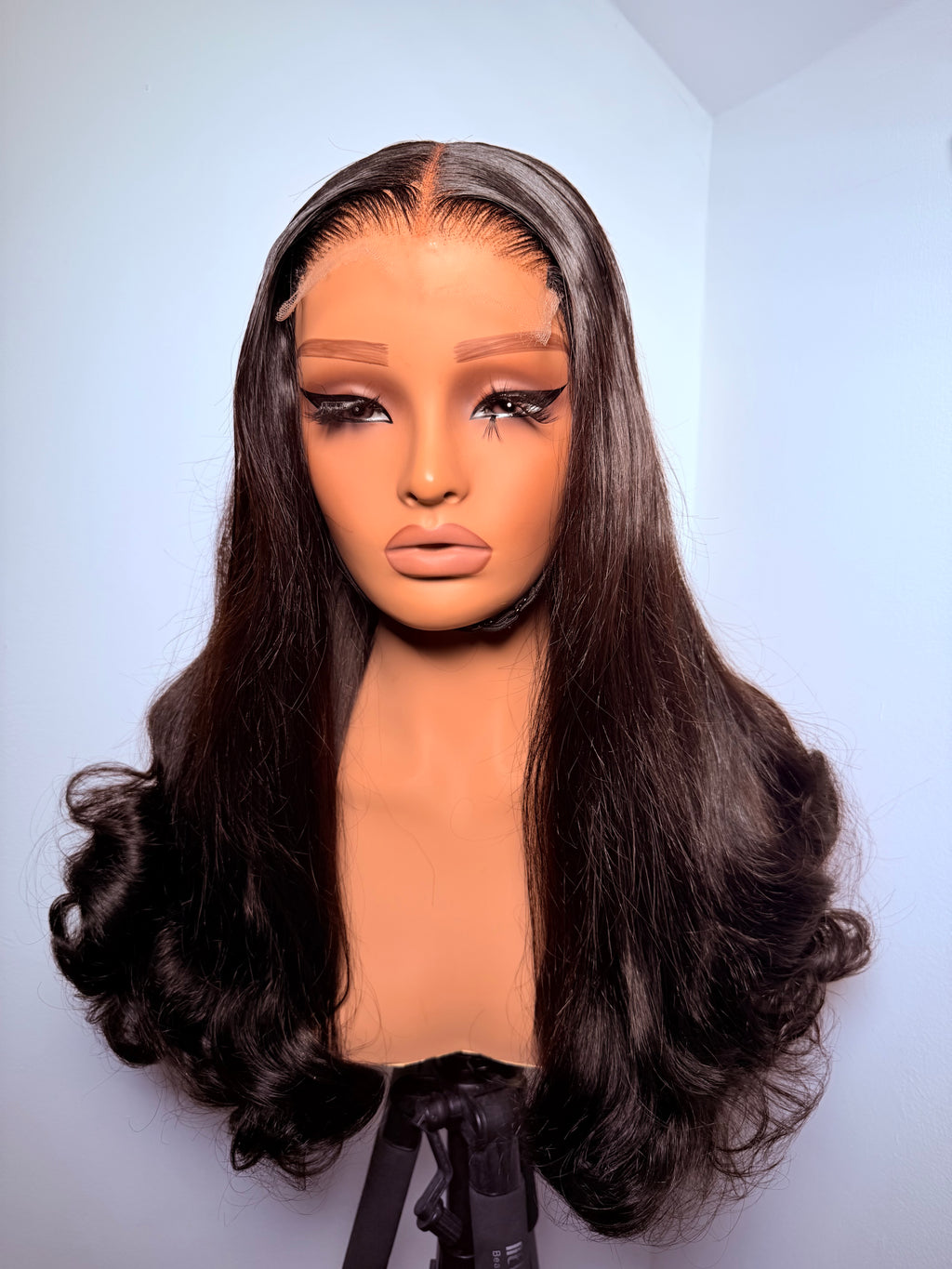 26” 5x5 HD virgin raw Vietnamese dancing tip bounce 
(Pre-bleached, pre plucked, pre styled
Factory wig)