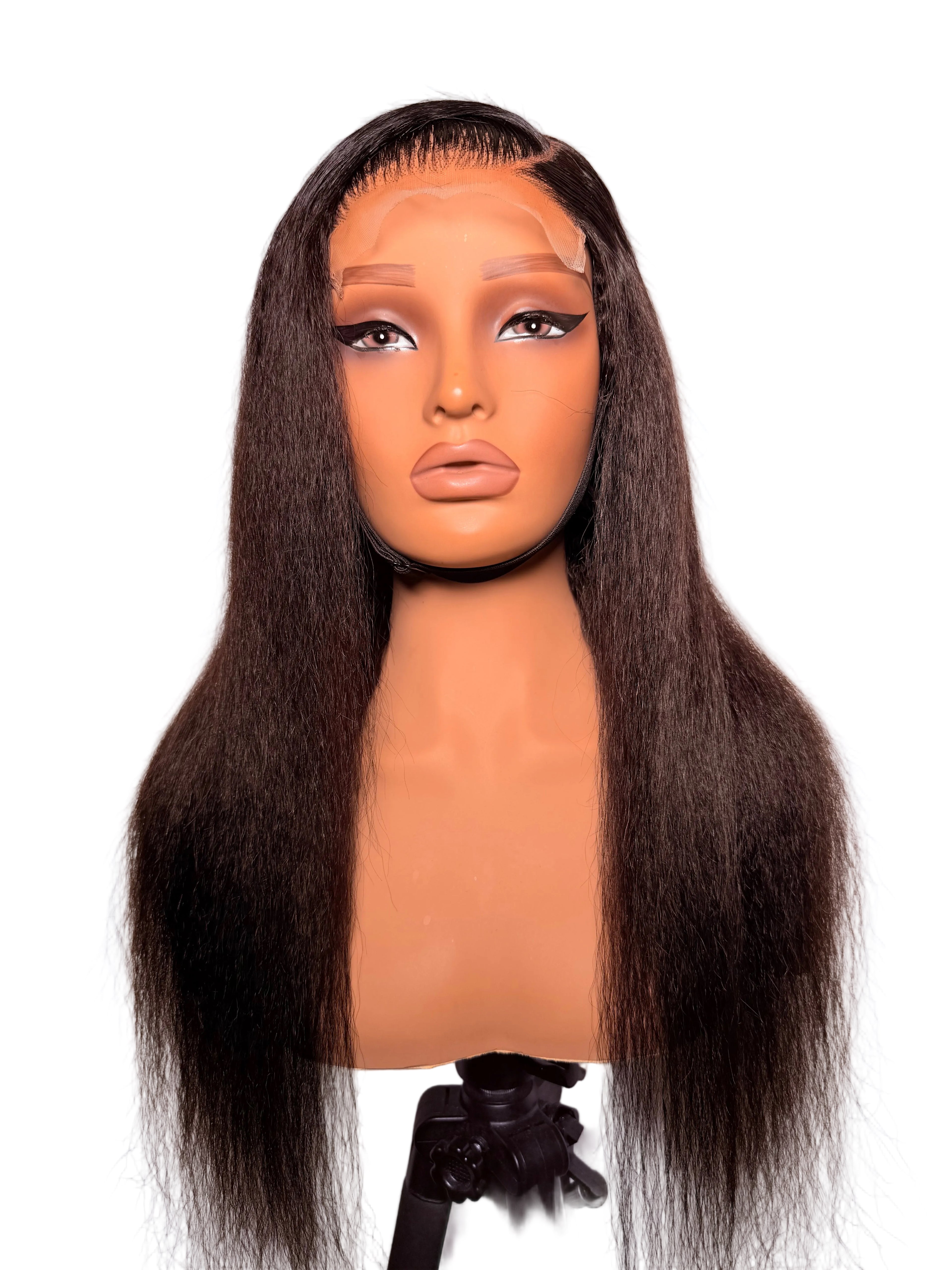 22” 5x5 lace front yaki straight 200 density