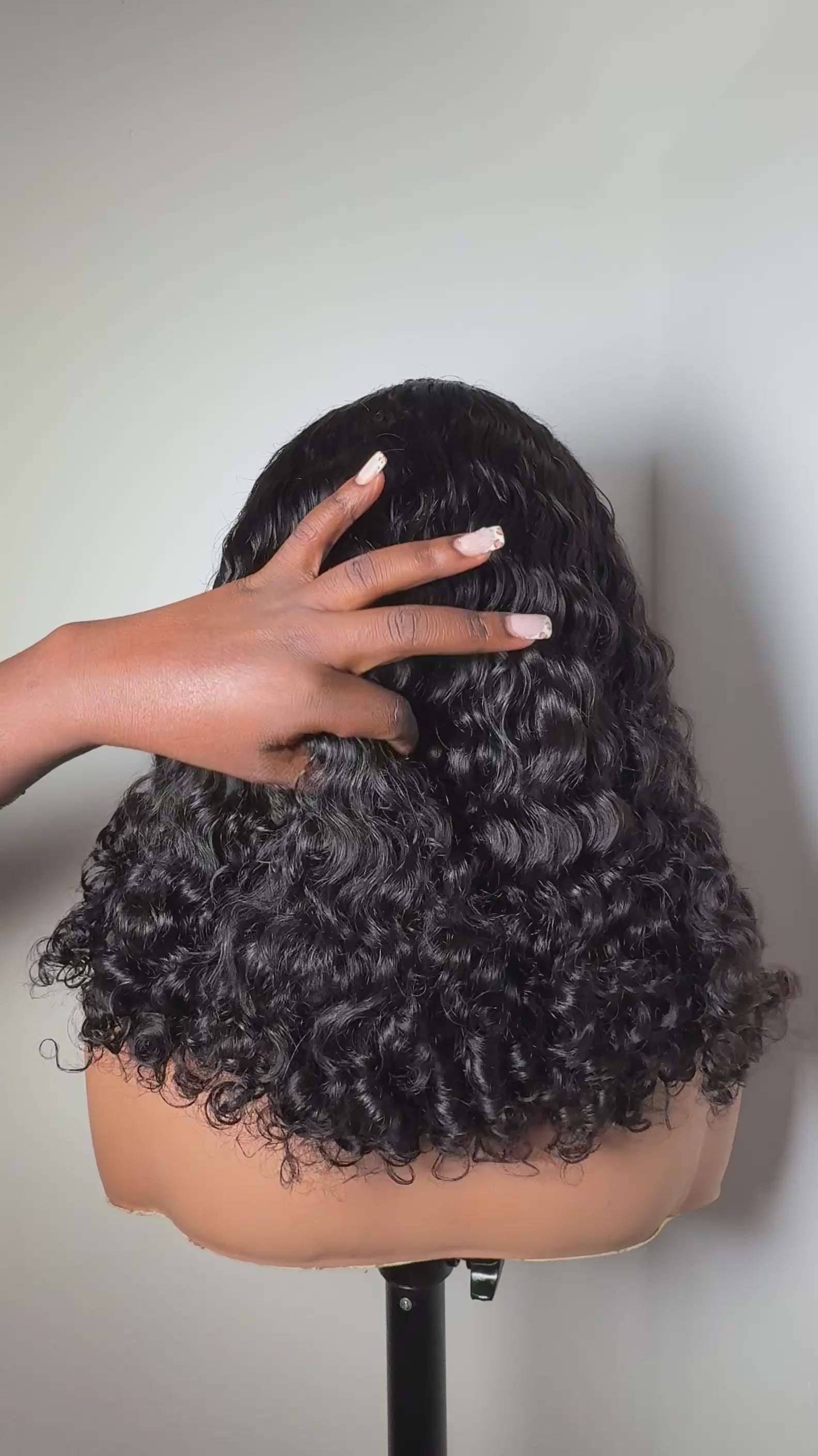 18” 5x5 sdd pixie curls -320g